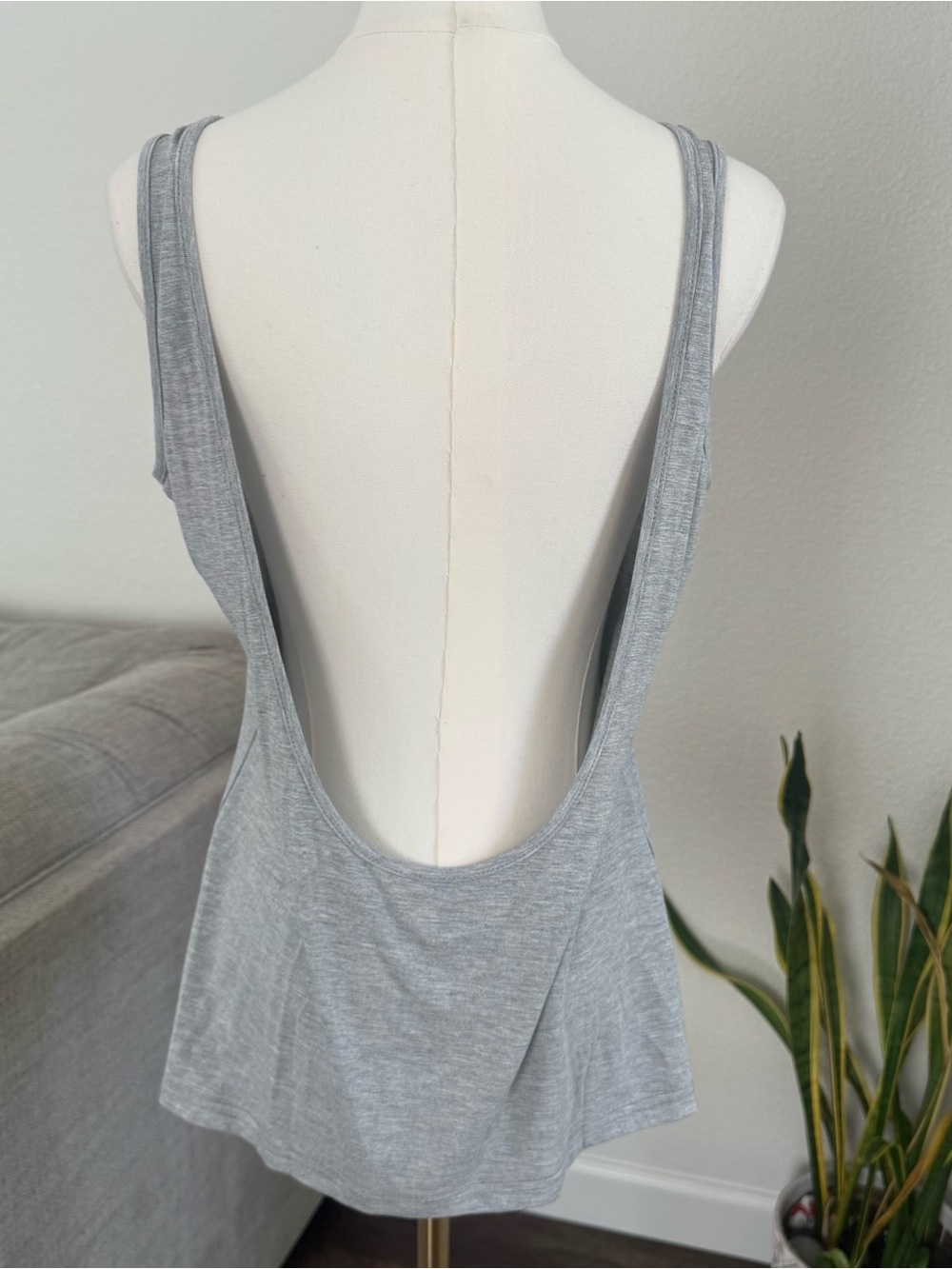 Shein Open Back Tank Top Medium Gray Sleeveless Summer Simple Work Out Casual M